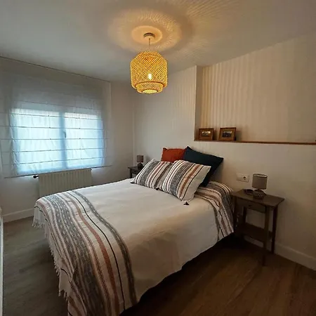 Atico En Con Terraza Junto Paseo San Pedro Apartmán *